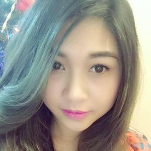 Meet your Posher, Hoang